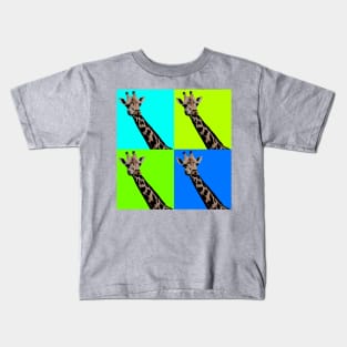 Giraffe long neck. Cute Giraffe Pop Art. pop art giraffe - magical animals Kids T-Shirt